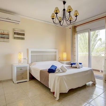La Rosaleda Holiday home *